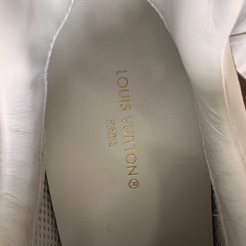 LOUIS VUITTON Calfskin Damier Azur Run Away Size 38 - Picture 10 of 12
